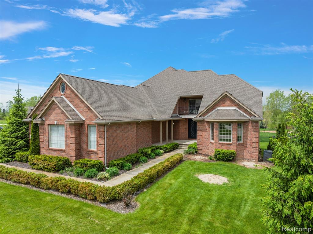66701 NOTRE DAME Boulevard, Washington, MI 48095 — Photo 4