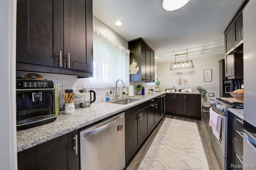 5367 Cambourne Place, West Bloomfield, MI — Photo 12