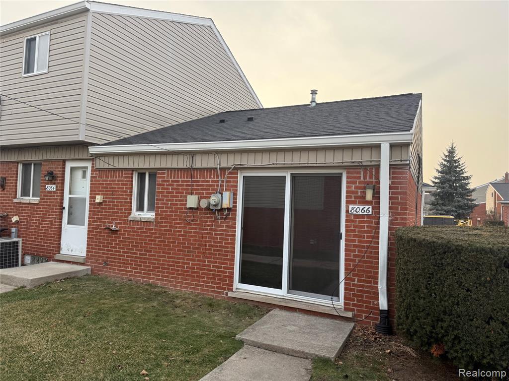 8066 Coventry Street, Westland, MI — Photo 16