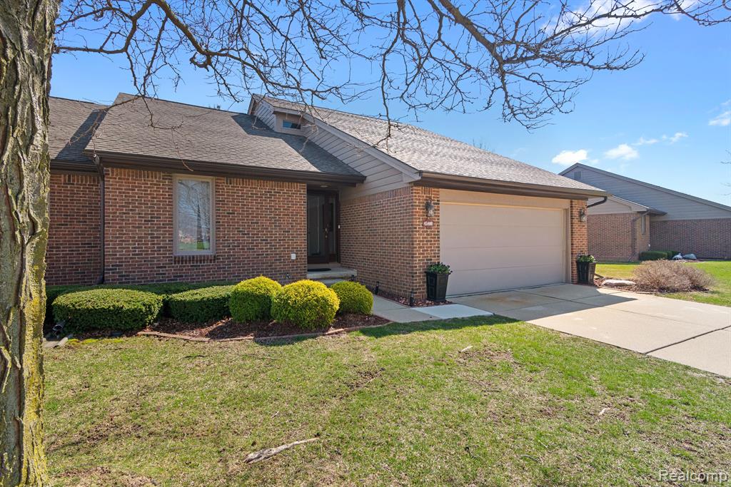 45800 MEADOWS Circle W, Macomb, MI 48044 — Photo 31