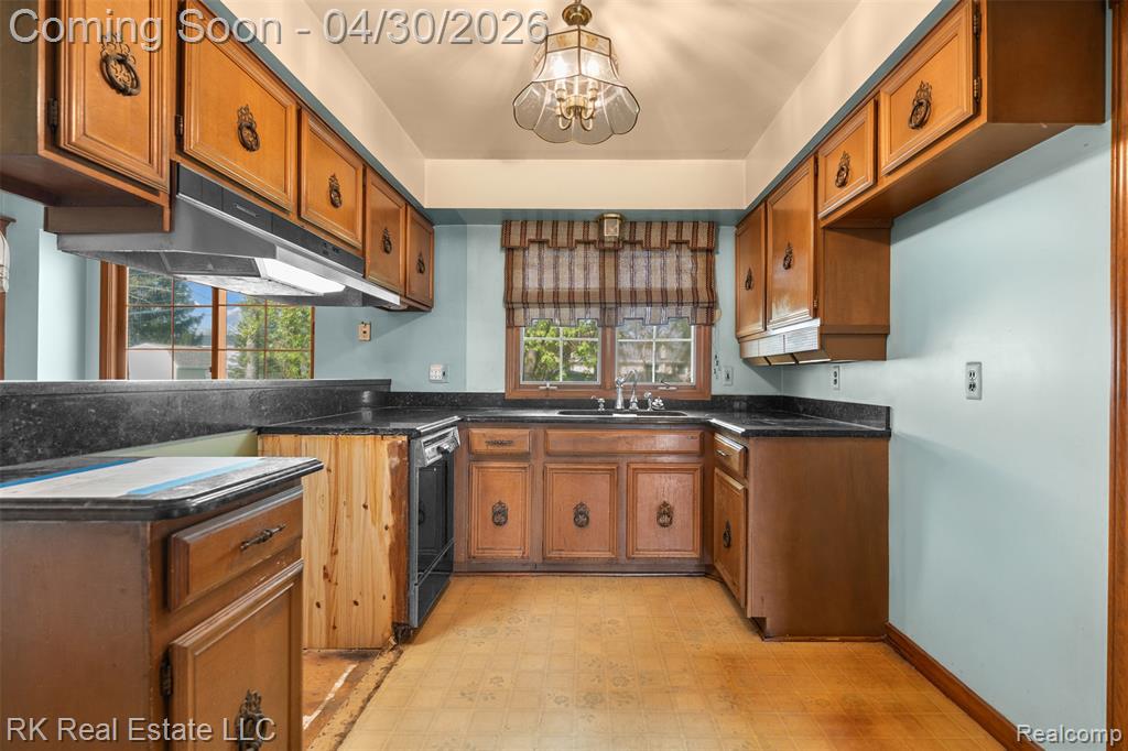 52489 Butternut Drive, Shelby Twp, MI 48316 — Photo 16