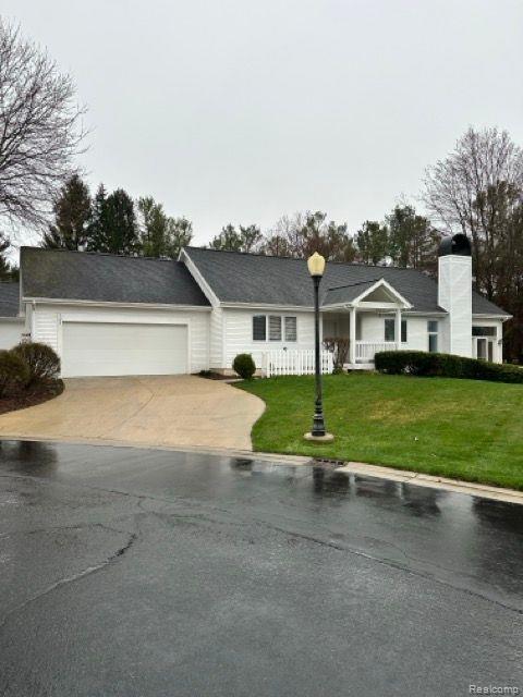 105 QUIET CREEK Circle, Chelsea, MI 48118 — Photo 38