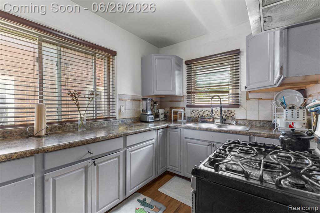 7019 Mead Street, Dearborn, MI 48126 — Photo 14