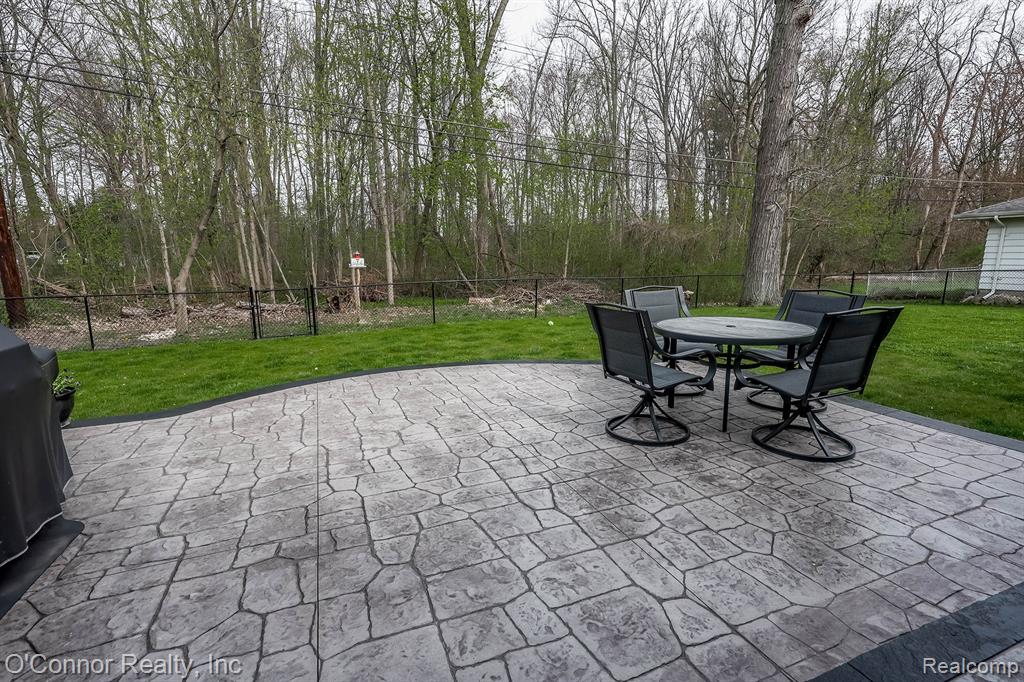 1521 Georgia Avenue, Marysville, MI 48040 — Photo 27
