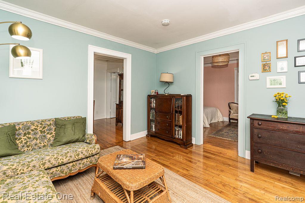 525 ARDMORE Drive, Ferndale, MI 48220 — Photo 8