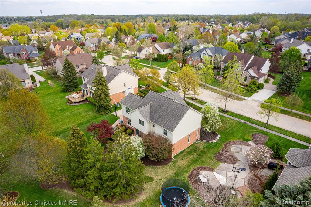 45726 JASLYN Lane, Novi, MI — Photo 52