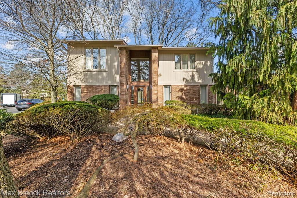 4838 KEW Court, Bloomfield Hills, MI 48301 — Photo 51