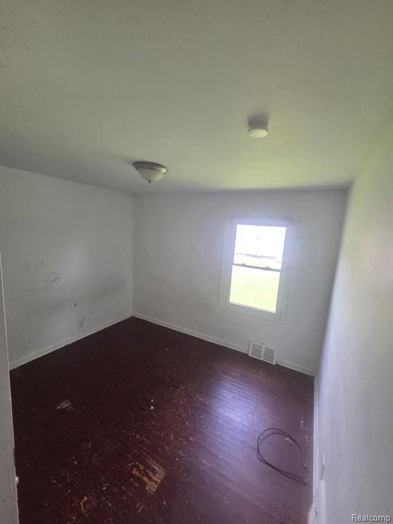 8210 Warwick Street, Detroit, MI 48228 — Photo 5