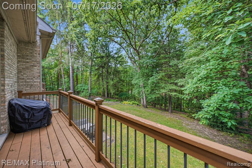 5458 Lake Ridge Drive, Brighton, MI 48116 — Photo 44
