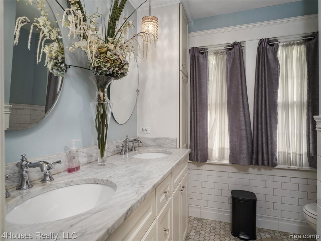 1755 Beverly Boulevard, Berkley, MI 48072 — Photo 28