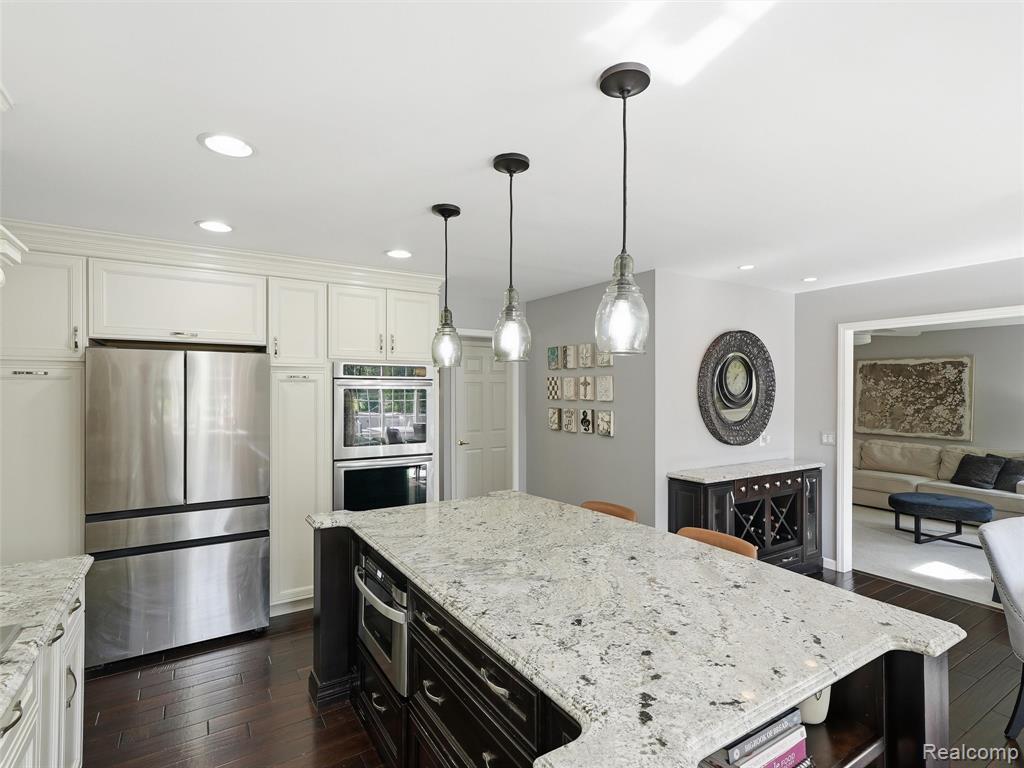 732 Westhills Drive, South Lyon, MI 48178 — Photo 14