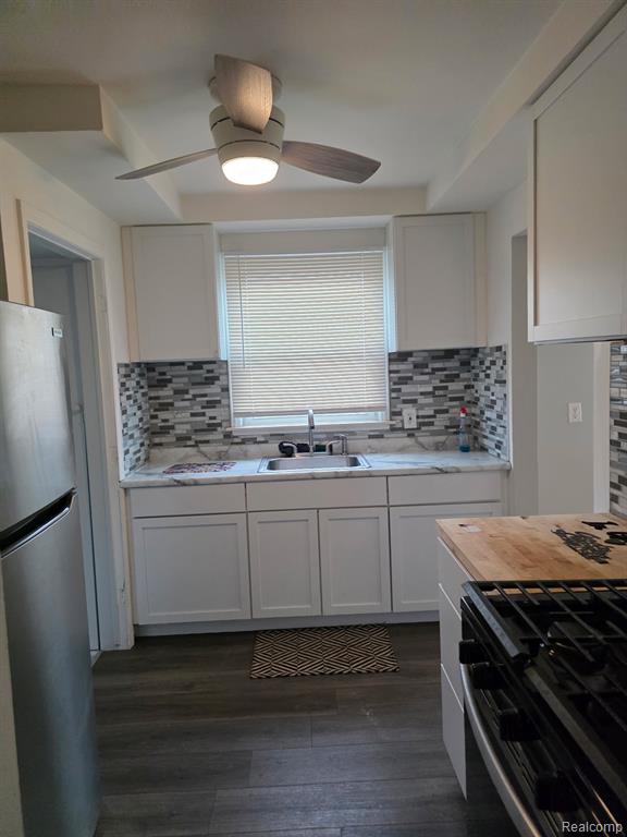 17076 STRICKER Avenue, Eastpointe, MI 48021 — Photo 2