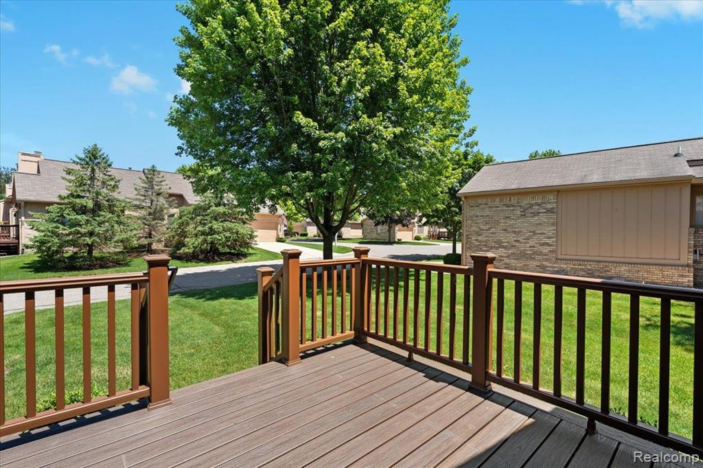 35535 LONE PINE Lane, Farmington Hills, MI 48335 — Photo 4