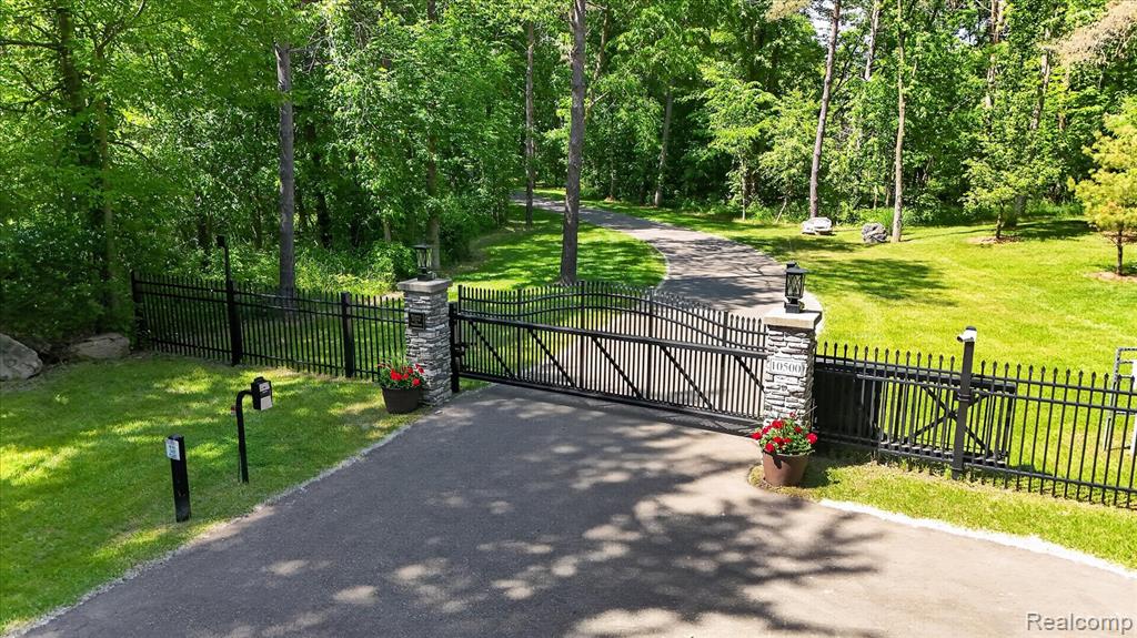10500 W Grand River Road, Fowlerville, MI 48836 — Photo 13