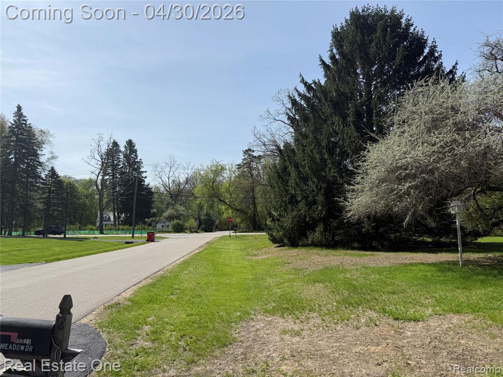 26023 Meadow Drive, Franklin, MI 48025 — Photo 19