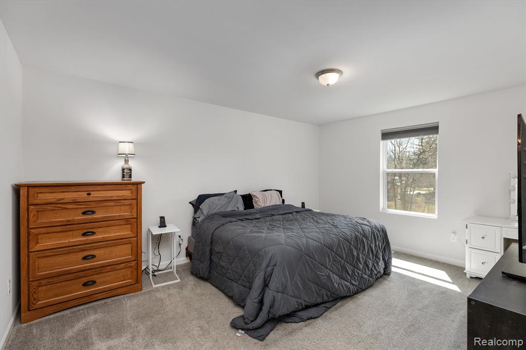 6006 BURTON ESTATES Drive, Burton, MI 48519 — Photo 21