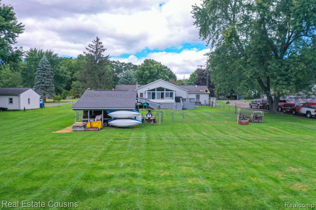 1565 W Rolston Road, Linden, MI 48451 — Photo 6
