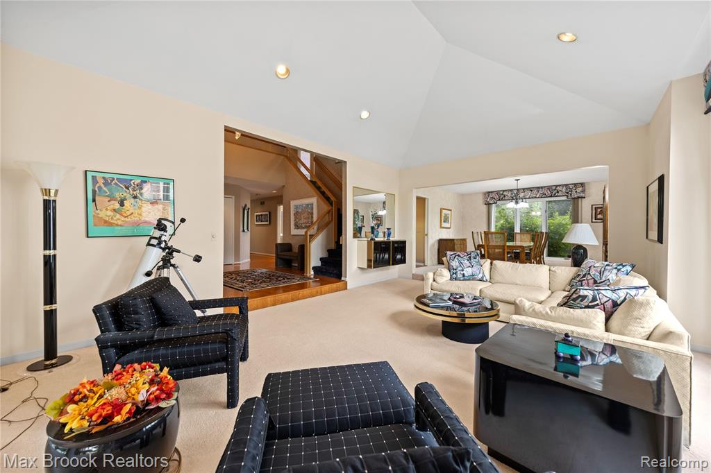 6684 Stonebridge E, West Bloomfield, MI — Photo 8