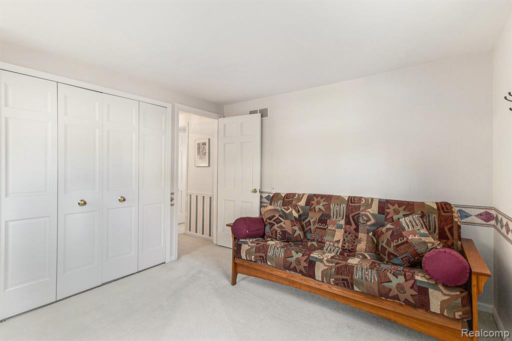 4597 Broughton Drive, Bloomfield Hills, MI 48301 — Photo 33