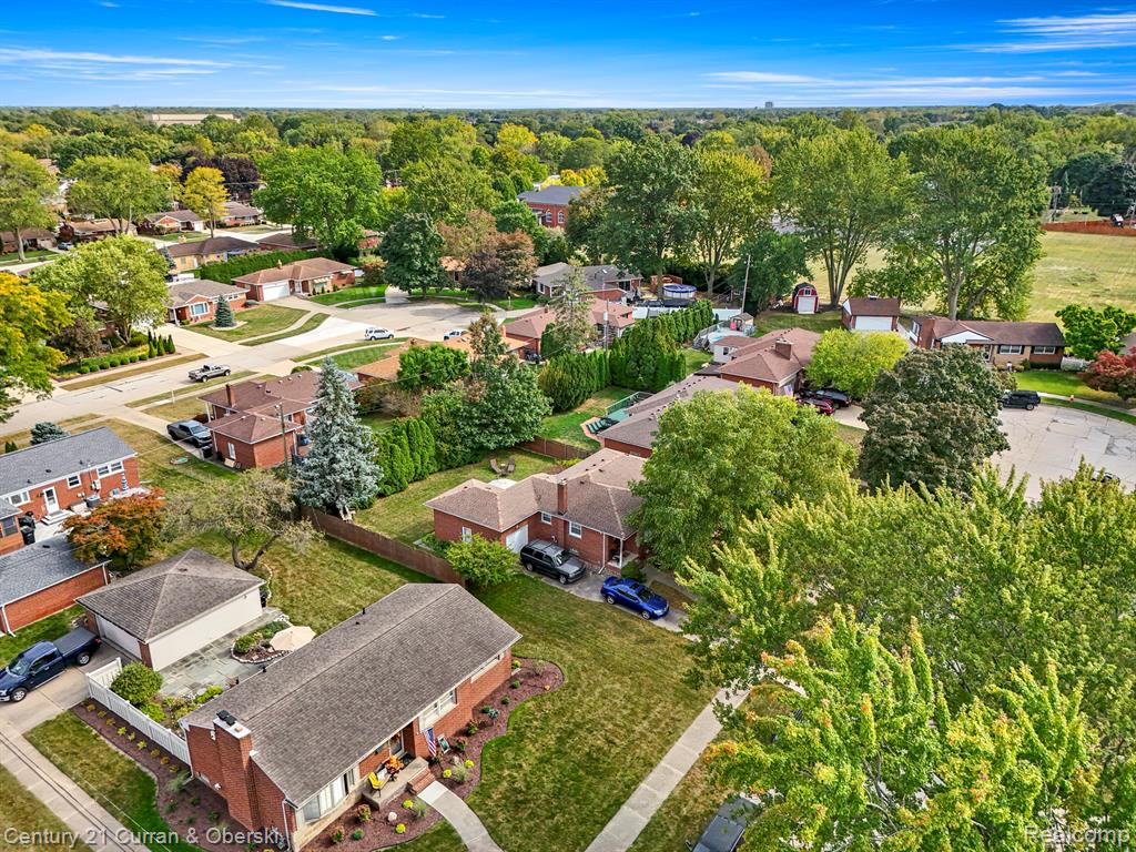 9869 Melbourne Avenue, Allen Park, MI 48101 — Photo 27