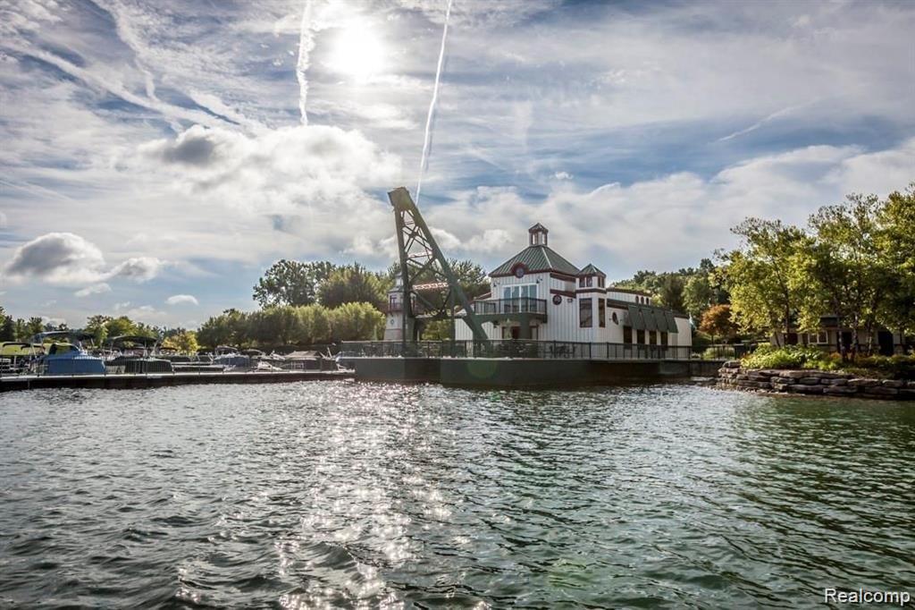 14 BOAT SLIP, South Lyon, MI 48178 — Photo 2