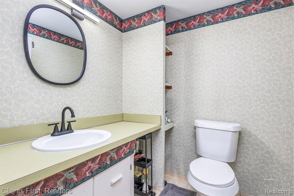 20809 W Glen Haven Circle, Novi, MI 48167 — Photo 27