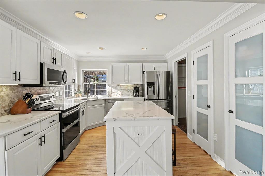 6065 Campfire Circle, Clarkston, MI — Photo 10