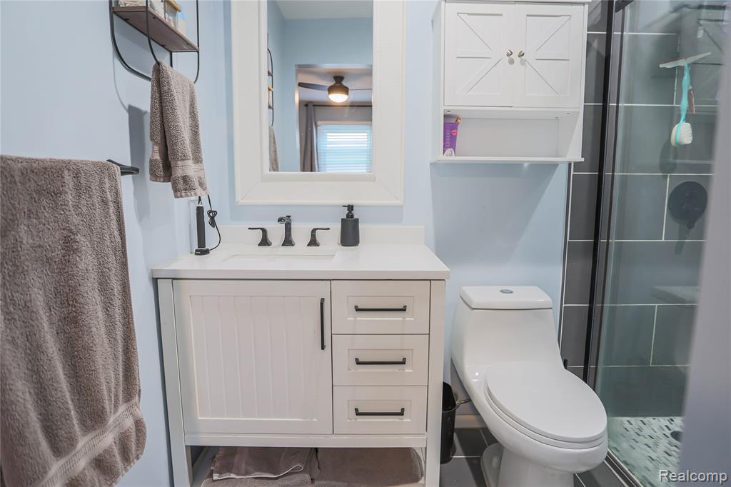39567 Macomber Street, Harrison Township, MI — Photo 34