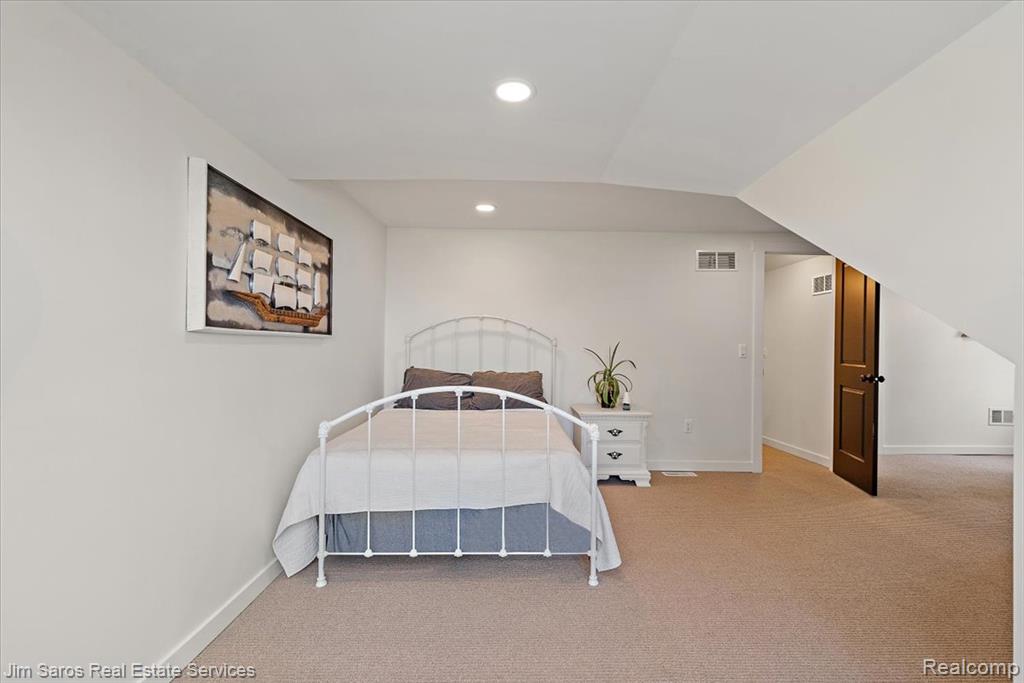 22505 Beach Street, Saint Clair Shores, MI 48081 — Photo 24