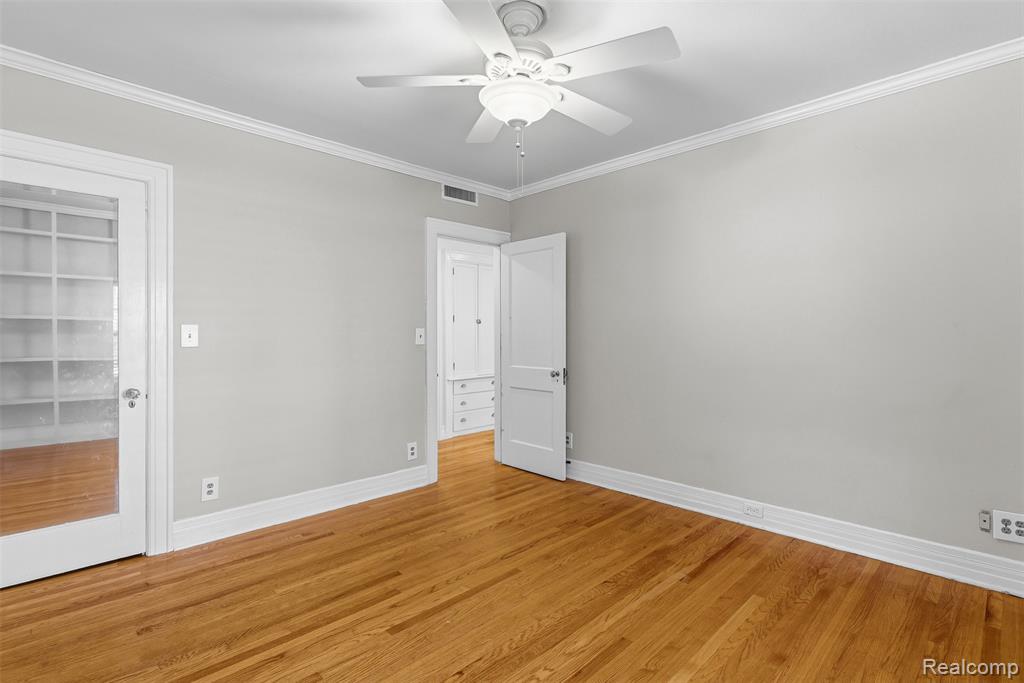 806 W Oliver Street, Owosso, MI 48867 — Photo 33