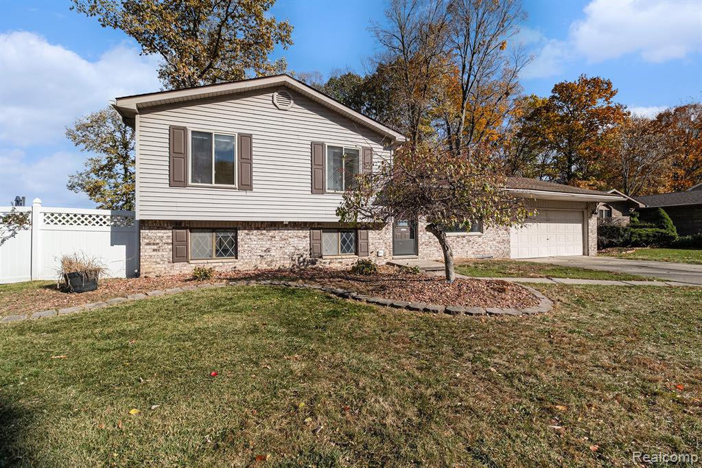 52372 D W Seaton Drive, Chesterfield, MI 48047 — Photo 3