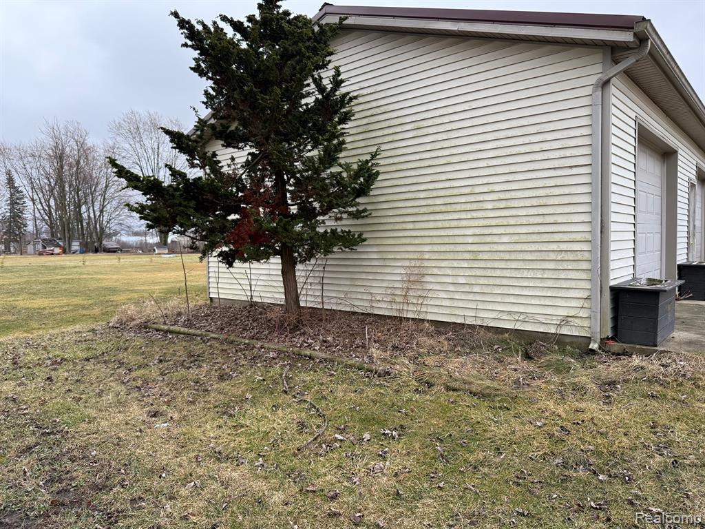4063 MAIN Street, Brown, MI 48416 — Photo 5
