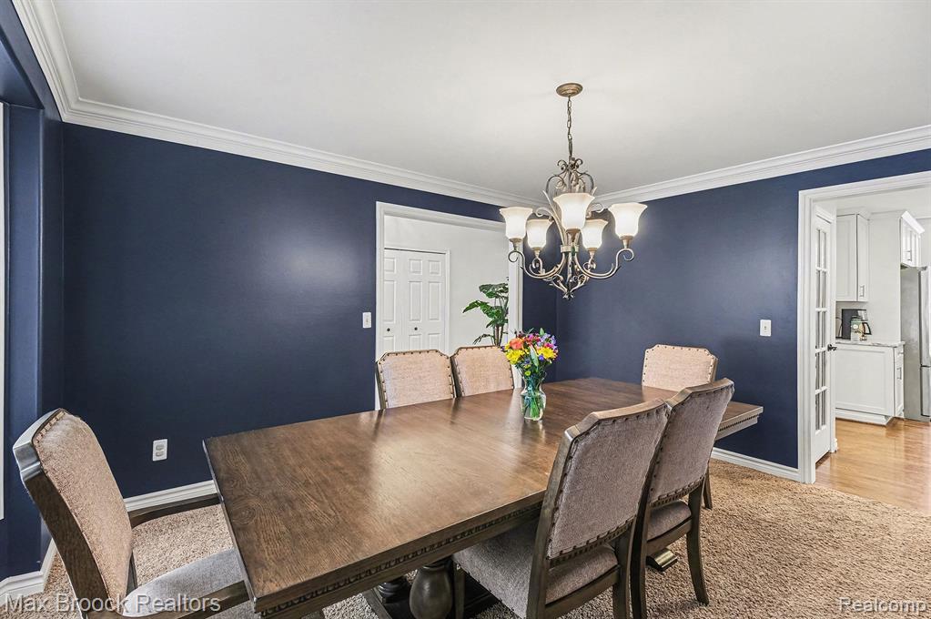 9858 Forest Ridge Drive, Clarkston, MI 48348 — Photo 14