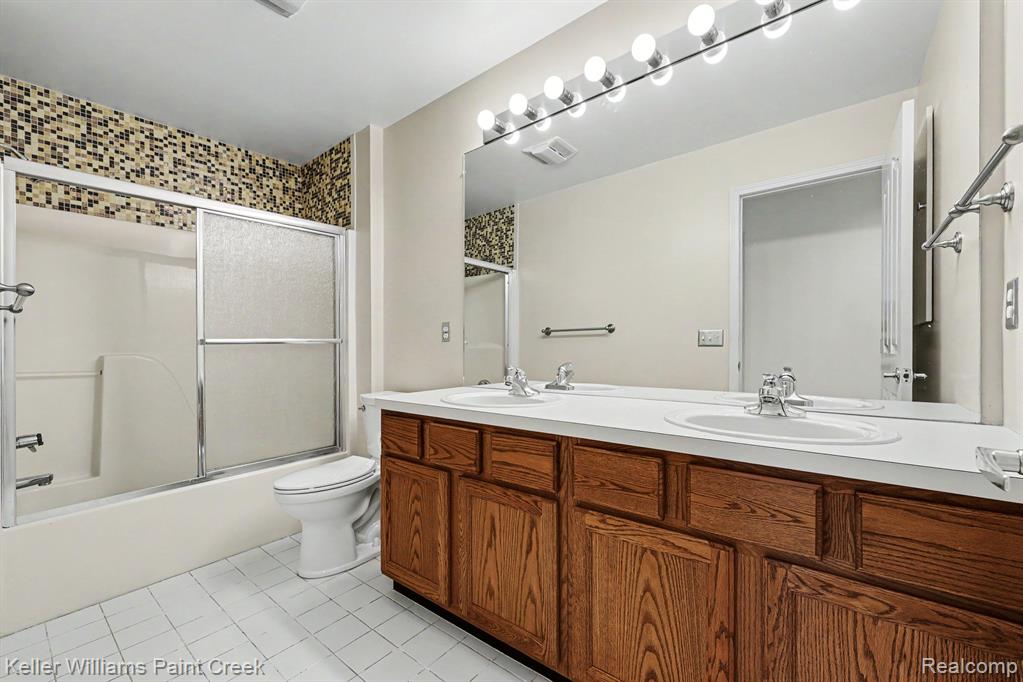 1432 Oakmont Court, Lake Orion, MI 48362 — Photo 19