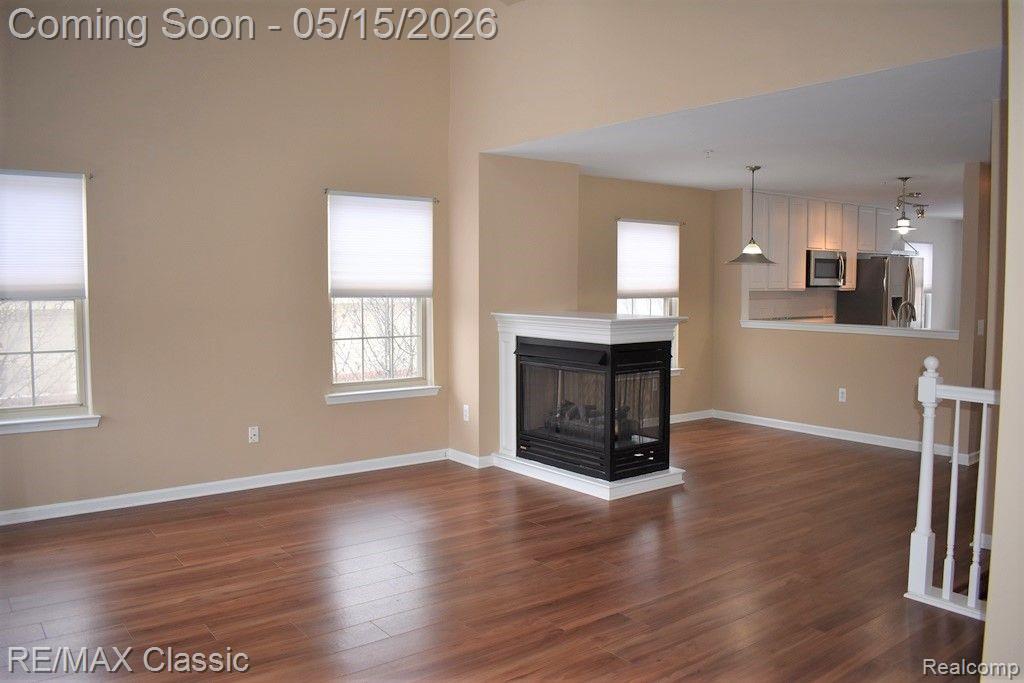 436 BOARDWALK Drive, Walled Lake, MI 48390 — Photo 8