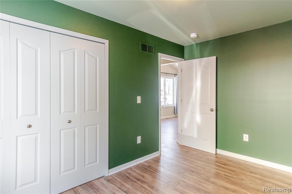 256 Crocker Boulevard, Mount Clemens, MI 48043 — Photo 17