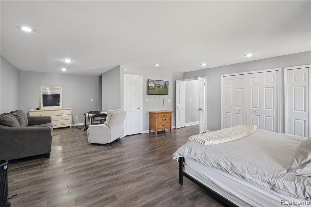 5015 Langlewood Drive, West Bloomfield, MI — Photo 23