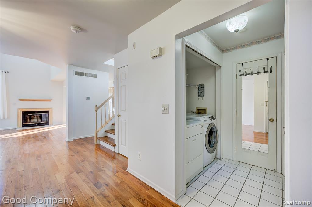 45293 HORSESHOE Circle, Canton, MI 48187 — Photo 18