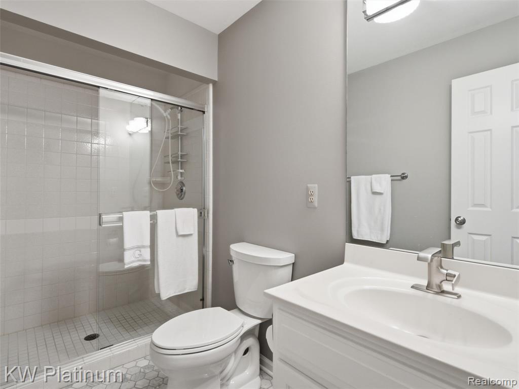1842 Edison Shores Place, Port Huron, MI 48060 — Photo 7