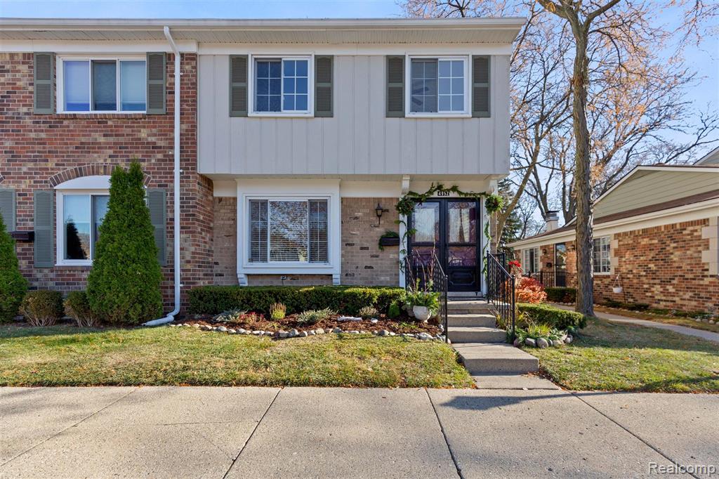 4952 Coventry Road, 315, Royal Oak, MI 48073 — Photo 2