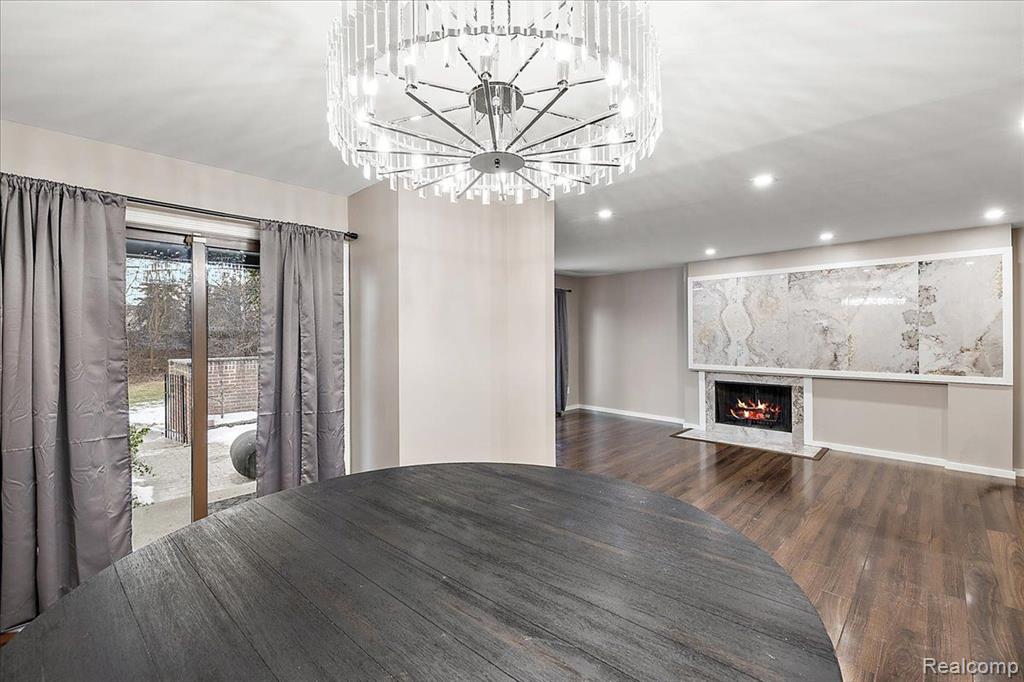 1570 S HILL Boulevard, Bloomfield Hills, MI 48304 — Photo 9