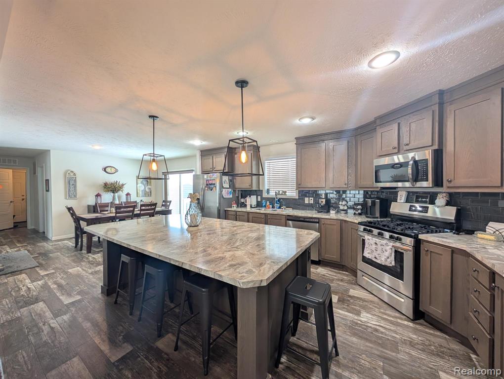 11219 Wildbrook Court, South Lyon, MI 48178 — Photo 5