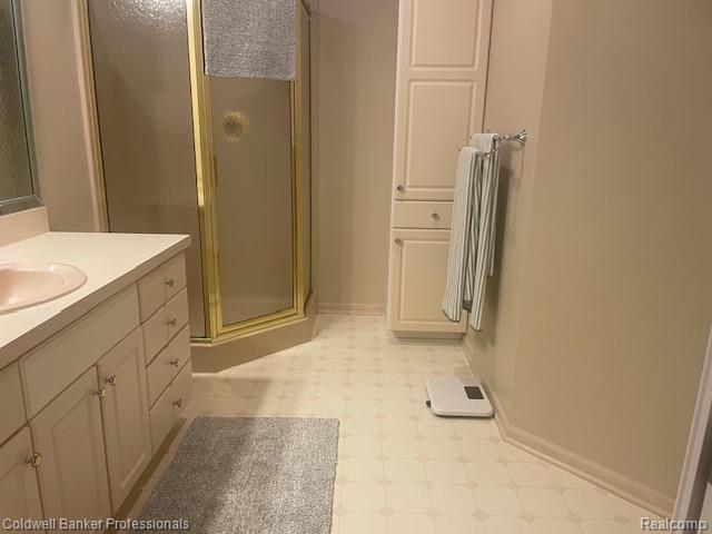 13096 Village Court, Clio, MI 48420 — Photo 15