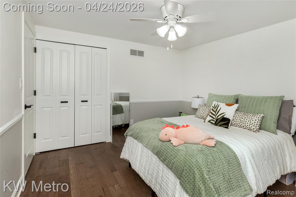 5267 Winchester Drive, Troy, MI 48085 — Photo 34