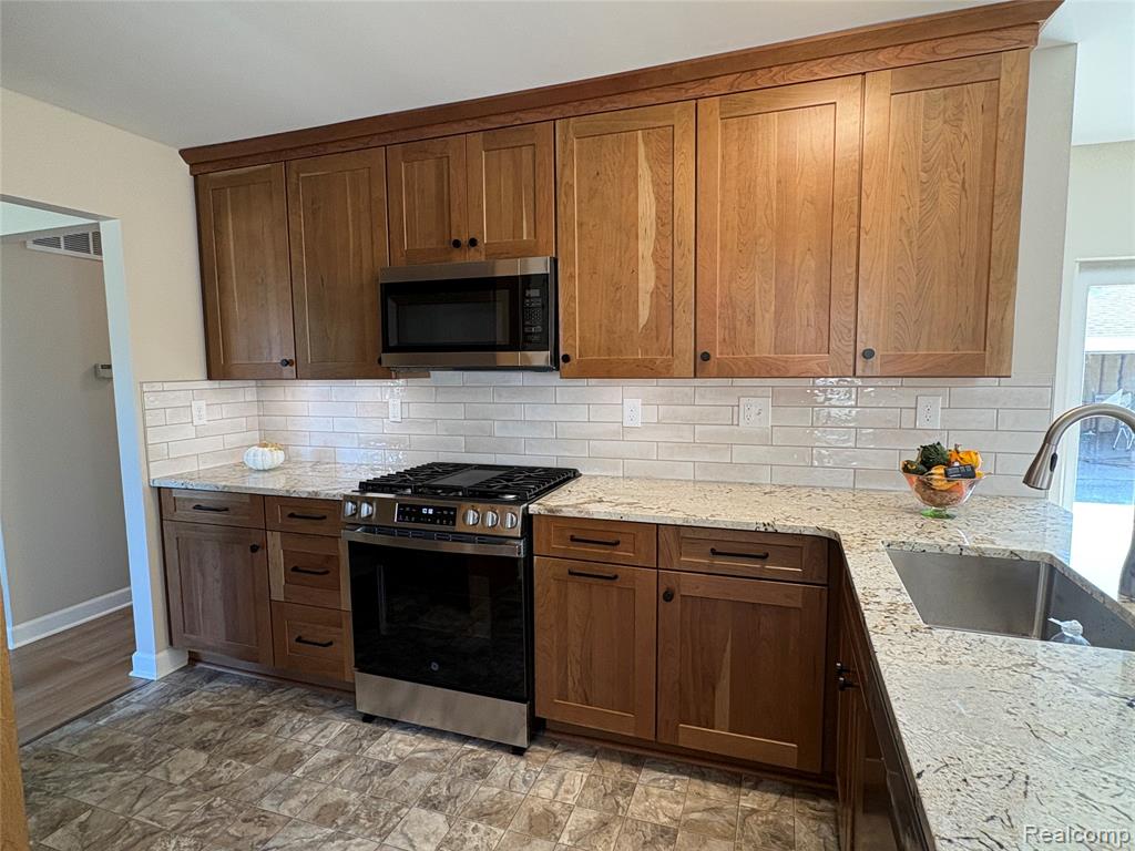 41992 Merrimac Circle, Clinton Twp, MI 48038 — Photo 5