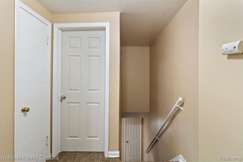 15391 APPOLINE Street, Detroit, MI 48227 — Photo 11