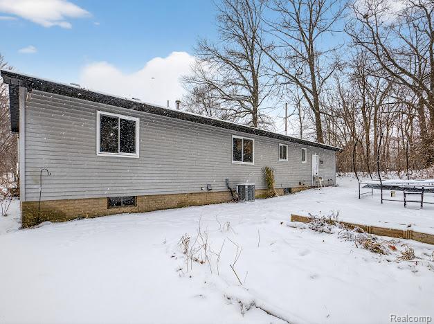 2401 E Farrand Road, Clio, MI 48420 — Photo 24