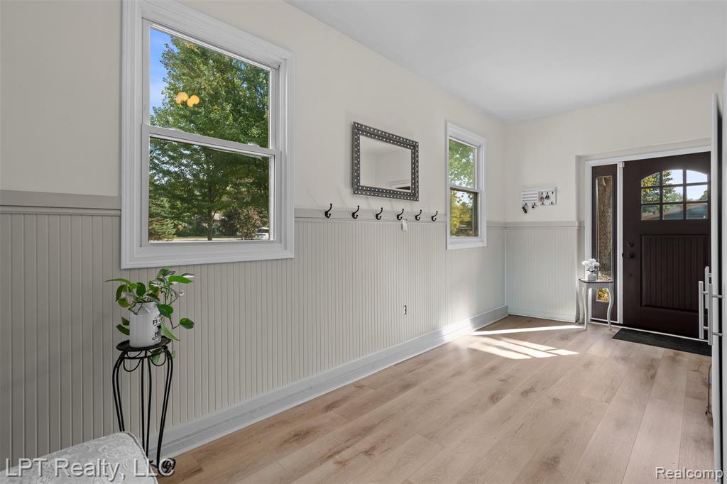 411 FOWLERVILLE Road, Fowlerville, MI 48836 — Photo 14