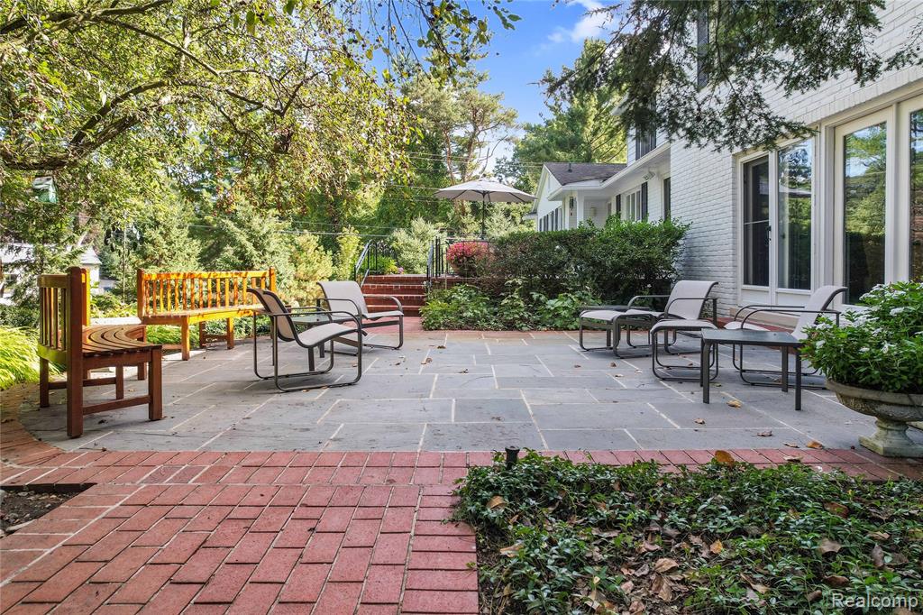 27220 Willowgreen Court, Franklin, MI 48025 — Photo 49