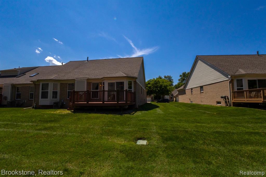 44138 Kendyl, Sterling Heights, MI 48314 — Photo 15